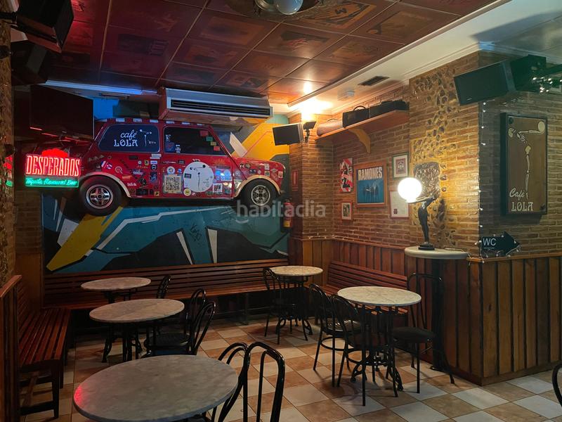 Foto 1fb0f268-6bf8-46d3-9aec-7e12c9a24d03. Traspaso local comercial traspaso del bar-pub en Ciutat Jardí Valencia