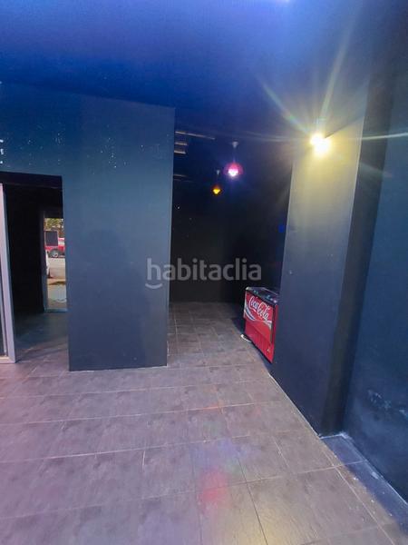 Foto c913c713-a40b-440a-b23e-aed77cfe1127. Local comercial se vende local en zona Ciutat Jardí en Valencia