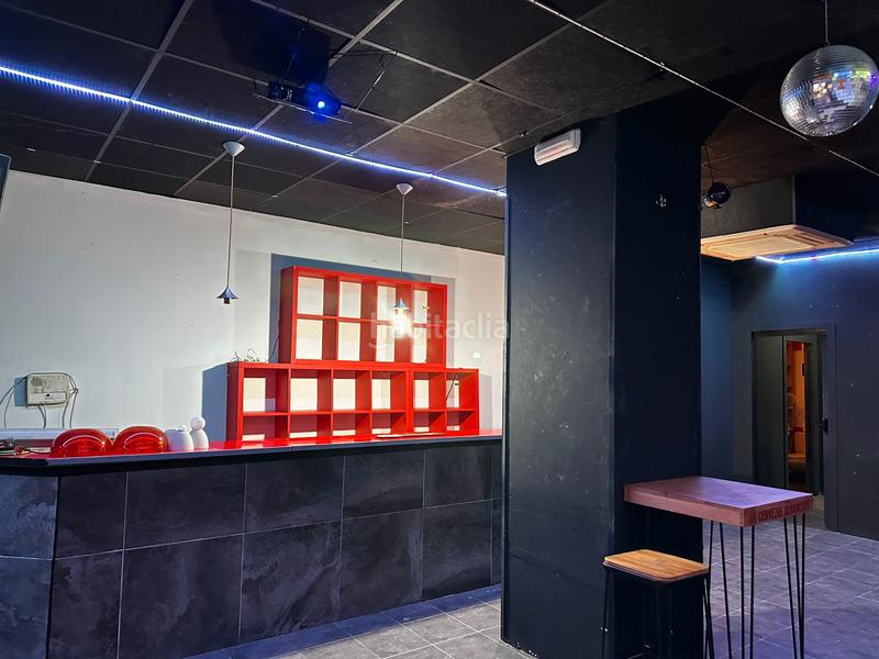 Foto e769a27b-3772-4ae2-be79-89091fd7df4f. Local comercial se vende local en zona Ciutat Jardí en Valencia