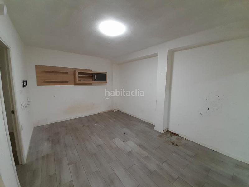 Foto b1bbb96e-46db-471a-b37f-37800243e760. Piso en El Castell Burjassot