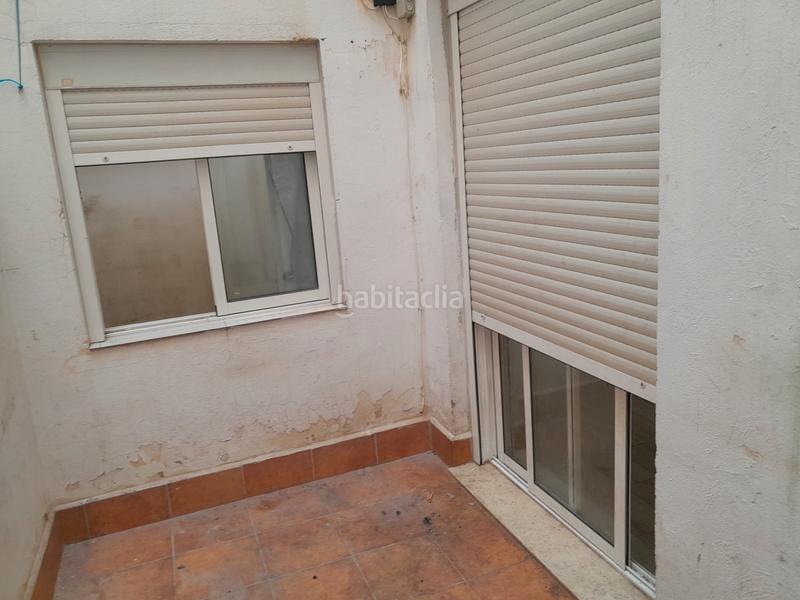 Foto bb28edaa-a38d-4944-bd30-d256d00bfaab. Piso en El Castell Burjassot