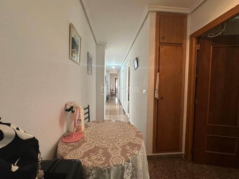 Foto 6e3d855f-f086-4420-95a7-b6a1b708c0f4. Etagenwohnung in L´Eixereta Burjassot