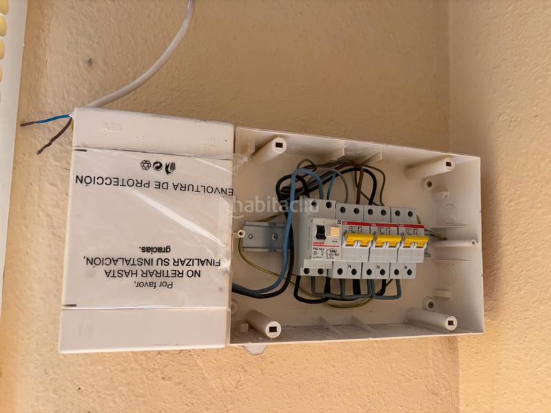 Foto 734570f1-6278-4372-ab04-e0c120b13059. Local comercial en Torrefiel Valencia