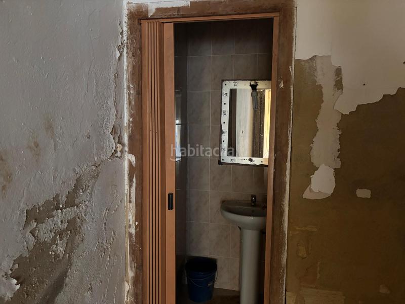 Foto 79e7d6c4-332a-4858-9e27-960d51ac20e1. Local comercial en Torrefiel Valencia