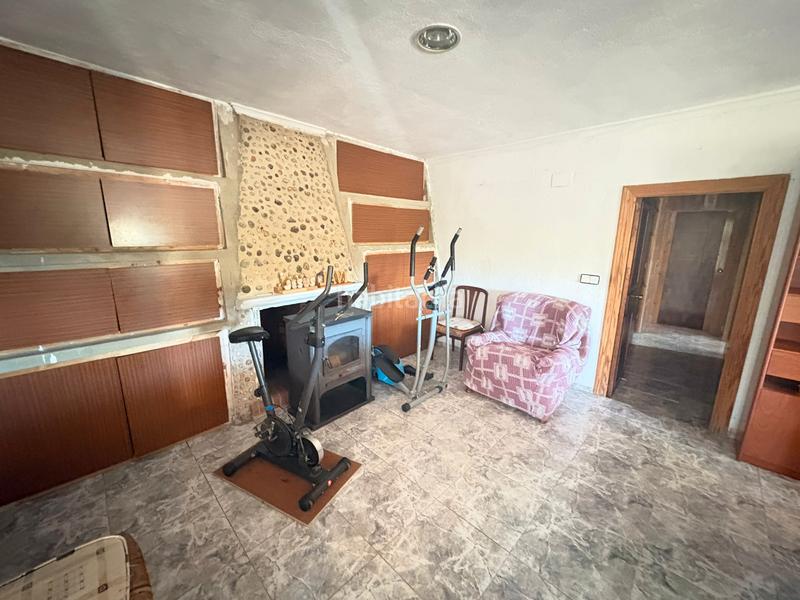 Foto dfe98327-933e-4ee2-bc9b-2b7f808eb617. Chalet con parcheggio piscina in Montroy