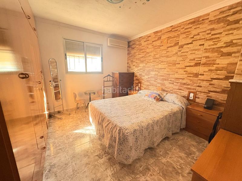 Foto ef18b71b-8d71-4a79-8cae-0e8b32288b4e. Chalet con parcheggio piscina in Montroy