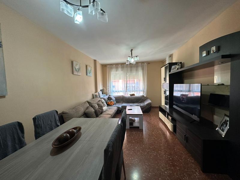 Foto ba9c7f04-2003-4ee2-a41d-56083af98e72. Appartamento in carrer de lauri volpi 15 in L´Eixereta Burjassot