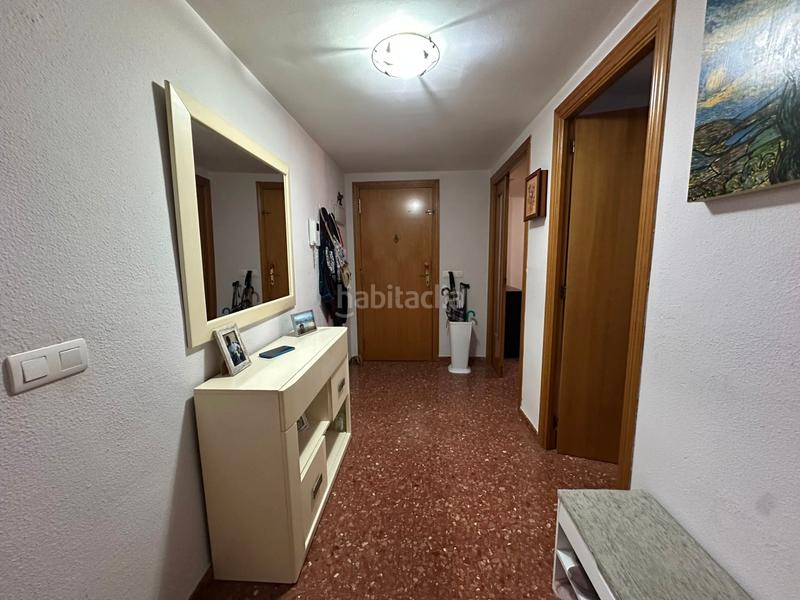 Foto bdb14a95-762c-41dc-9bbe-4c6a5f56002f. Appartement dans carrer de lauri volpi 15 dans L´Eixereta Burjassot