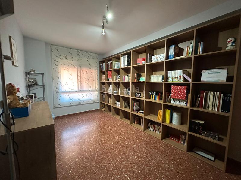 Foto 4c98df24-1417-45ff-aa88-8d76f23158eb. Etagenwohnung in carrer de lauri volpi 15 in L´Eixereta Burjassot