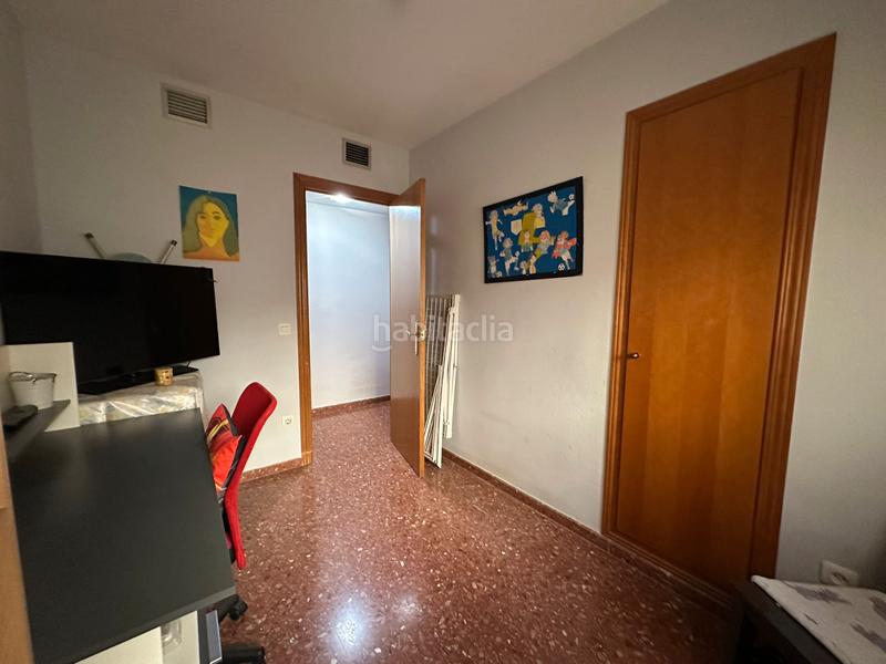 Foto f6c9e052-a234-427f-ae1f-42869b4d0d57. Flat in carrer de lauri volpi 15 in L´Eixereta Burjassot