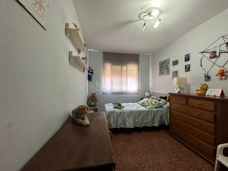 Foto 57e9e8a2-9cd1-402b-8189-c7cd2a8ddac8. Piso en carrer de lauri volpi 15 en L´Eixereta Burjassot