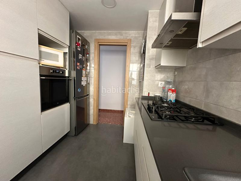 Foto f4458591-6791-4aa8-834b-6ee3cc46c810. Piso en carrer de lauri volpi 15 en L´Eixereta Burjassot