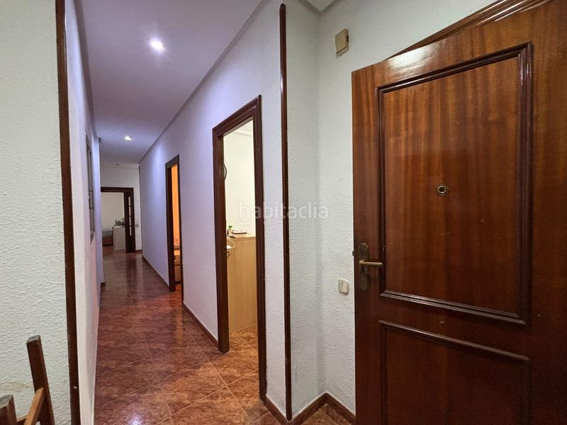 Foto 5939b323-ef76-43ab-8752-b83174ee7ec2. Flat in Russafa Valencia