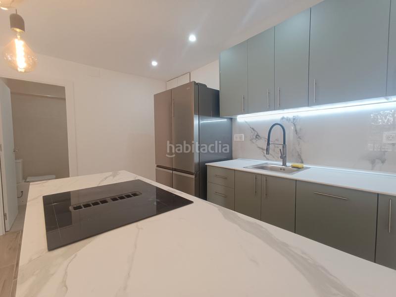 Foto b09b318a-0250-4eed-a8b0-ae777763d87c. Piso en Camí Reial Valencia