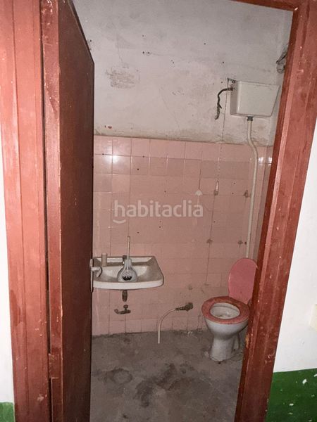 Foto 301e6cce-d4d8-42a5-8676-e89b6fcaa600. Local comercial a L´Amistat Valencia