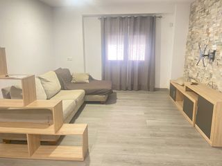 Location Rez-de-chaussée à El Castell