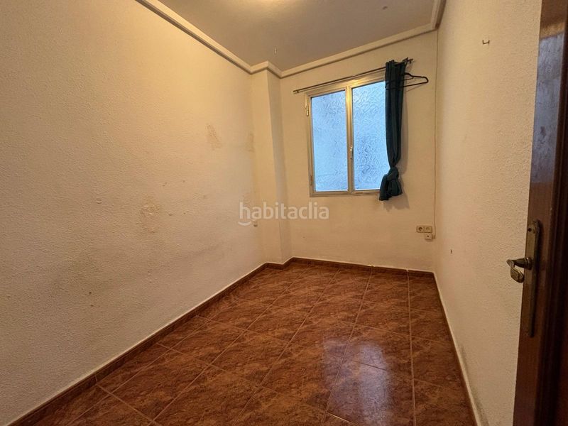 Foto bb90bda4-1bd5-4ed2-9164-6b02d7213536. Rent flat in Russafa Valencia