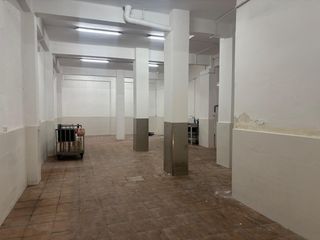 Local Comercial en Ciutat Jardí