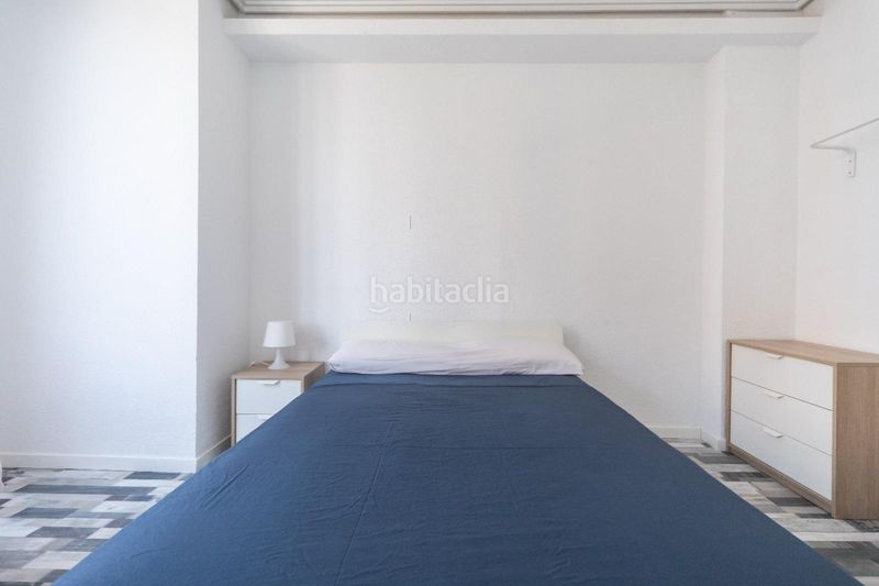 Foto 632a5a93-ea5e-4b36-9a17-688d4c38e092. Rent flat in Albors Valencia
