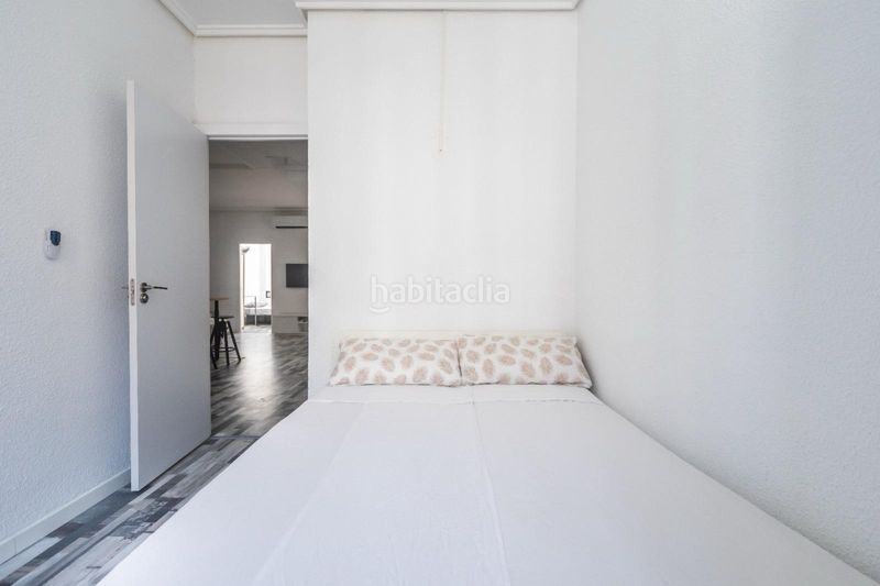 Foto 800f34f3-d39c-45b7-9f42-cfac0e20801e. Rent flat in Albors Valencia