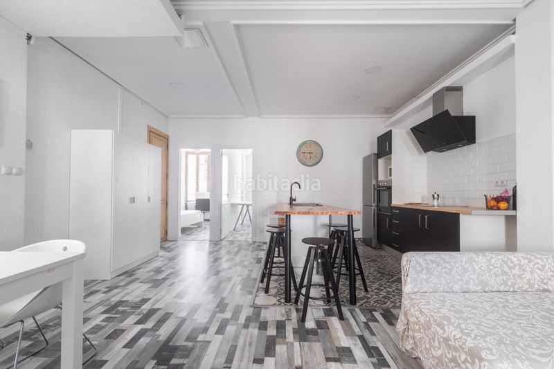 Foto aa37908f-ea40-4242-ba45-3d237eb6425d. Rent flat in Albors Valencia