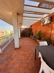 Miete Dachwohnung  Carrer de la marina. Alquiler de temporada con parking"""