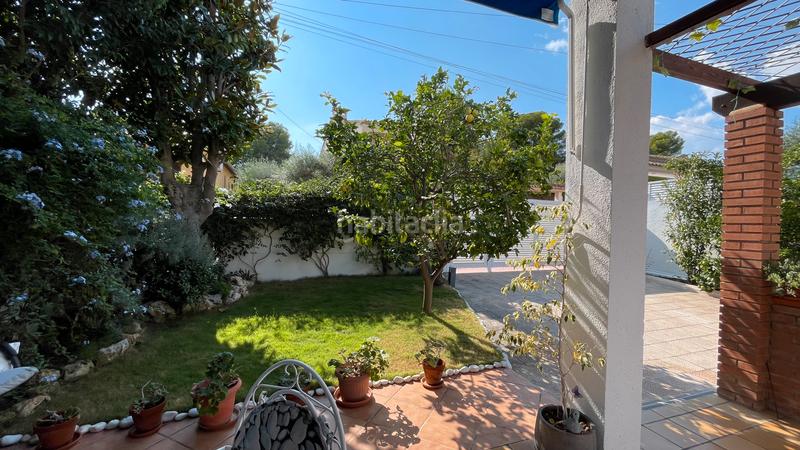Foto 2f842f2d-9e65-49d0-bb6b-11278420187e. Casa adossada amb xemeneia calefacció aparcament piscina a Coma-ruga