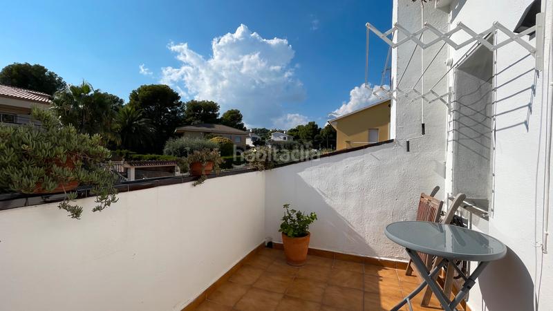 Foto 39781584-c066-4f2d-90bd-6b98729d5309. Semi detached house with fireplace heating parking pool in Coma-ruga