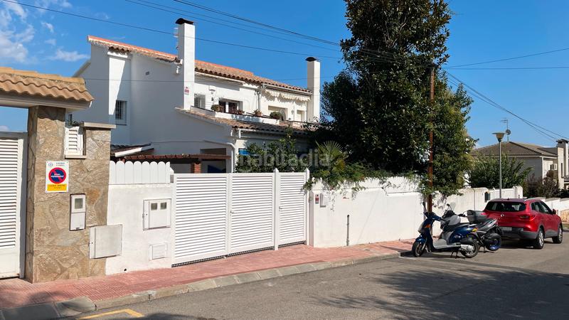 Foto 3a130de9-942d-4023-b469-699812bc9c6e. Semi detached house with fireplace heating parking pool in Coma-ruga