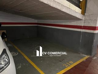 Aparcament cotxe  Carrer del doctor ferran