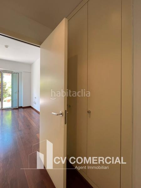 Foto 3ddd16ca-cfc0-4ca1-93ee-a6ee1487ba65. Pis amb calefacció aparcament a Dreta de l´Eixample Barcelona