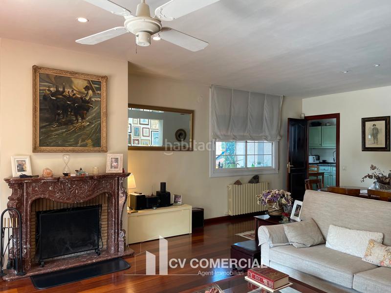 Foto d996f0cb-8171-4af0-9faf-26cde5ce1b47. Chalet with fireplace heating parking pool in Mira-sol Sant Cugat del Vallès