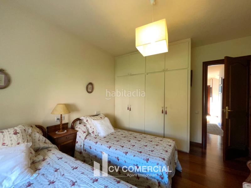 Foto d579fc1a-d56e-41a7-bd3c-2923626c9bb4. Chalet avec cheminée chauffage parking piscine dans Sant Cugat del Vallès