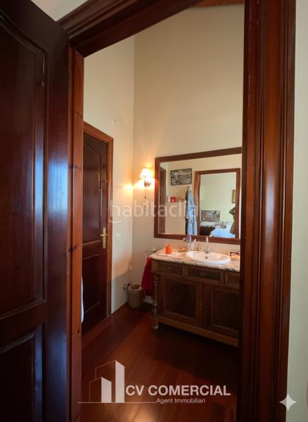 Foto 11154248-90c4-4c46-82d6-ecb518ddd437. Chalet con camino riscaldamento parcheggio piscina in Sant Cugat del Vallès