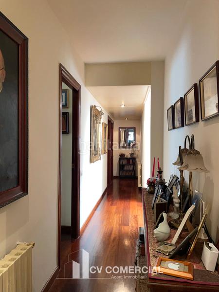 Foto 41cd8443-dc07-47be-ba5d-54781d742f79. Chalet con camino riscaldamento parcheggio piscina in Sant Cugat del Vallès