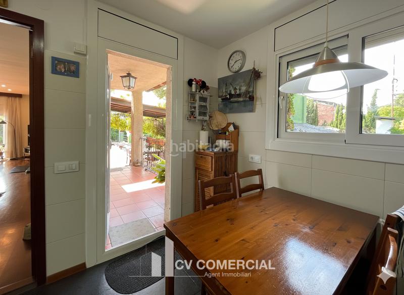 Foto 67e76285-2d63-4b87-bbb2-08136456d780. Chalet con camino riscaldamento parcheggio piscina in Sant Cugat del Vallès