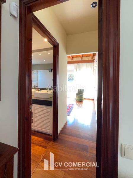 Foto 6b48ae03-0d46-4958-9fec-6ecddfd0ba48. Chalet con camino riscaldamento parcheggio piscina in Sant Cugat del Vallès