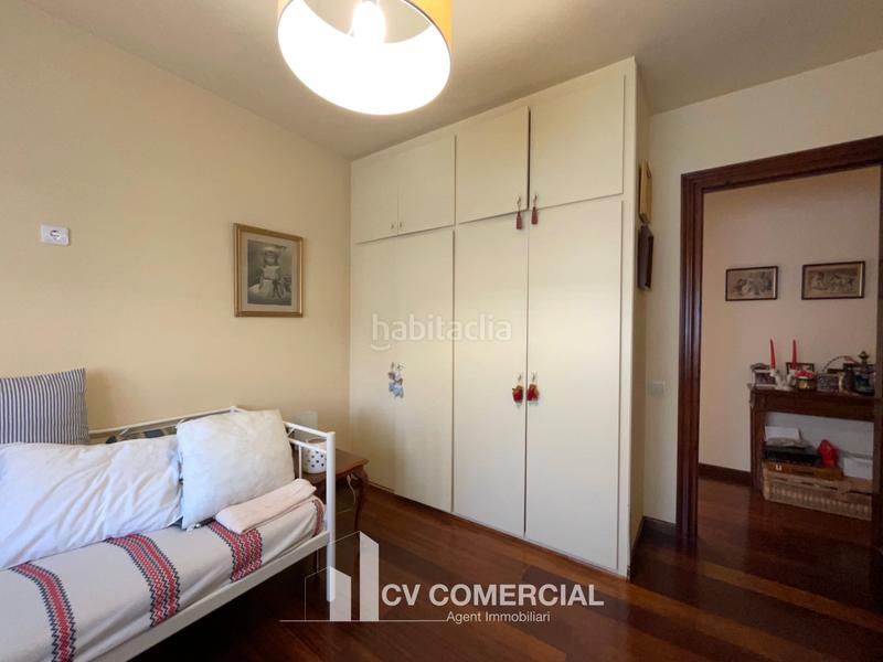 Foto 84006c14-c720-40d8-a3dd-4c7f1b577405. Chalet con camino riscaldamento parcheggio piscina in Sant Cugat del Vallès