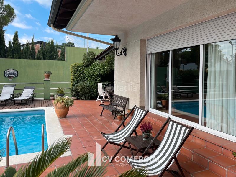 Foto 857b6181-e1db-4456-a315-b18d19f9fc87. Chalet con camino riscaldamento parcheggio piscina in Sant Cugat del Vallès