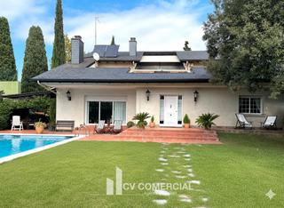 Chalet en Mira-sol