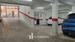 Parking coche  Carrer de llobet i vall-llosera