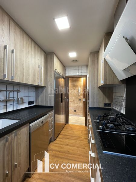 Foto 5d518ddf-049d-499f-959a-a1ca454532fa. Pis amb calefacció a Barceloneta Barcelona