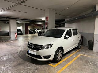 Parking coche  Carrer de n�pols