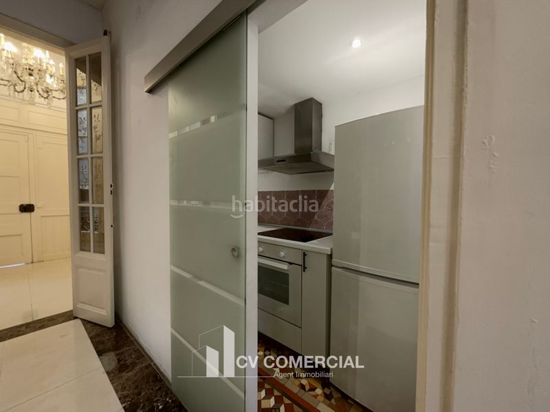 Foto abdcb4a0-0038-4f54-843d-5a7f53f458e6. Pis a Dreta de l´Eixample Barcelona