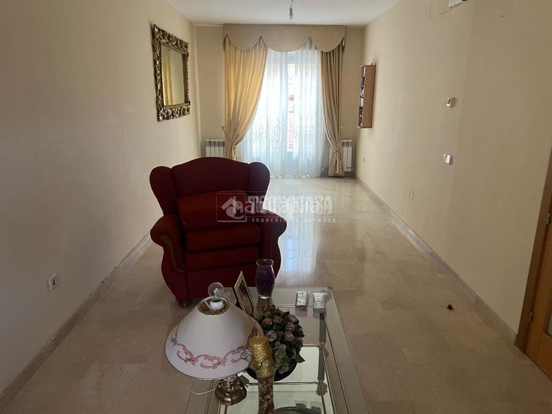 Foto 175d06ee-5f5a-40b2-8ca7-cae0f1b39e32. Casa pareada casa en venta en Alcantarilla - La Glorieta Jaén