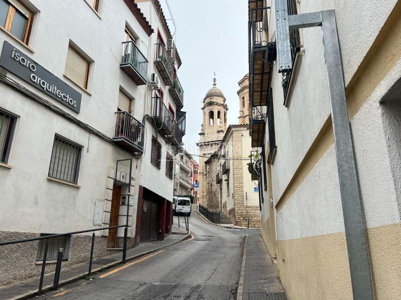 Foto d676a561-1ae8-4e61-9b63-286a60cab7e6. Piso  en venta en San Ildefonso - Catedral Jaén