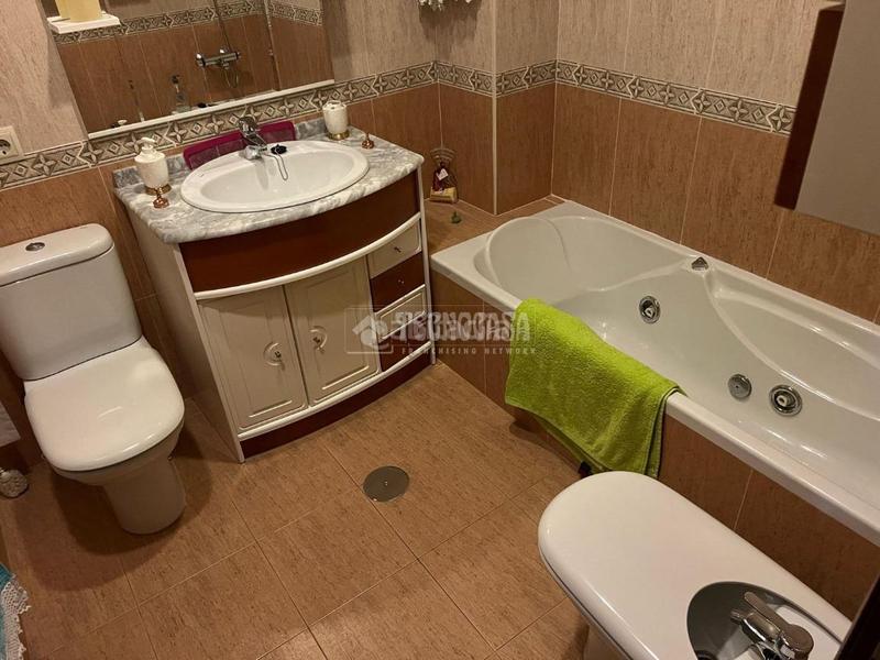 Foto ffa793e3-6429-432f-963a-7f6c29e70edb. Piso  en venta en San Ildefonso - Catedral Jaén