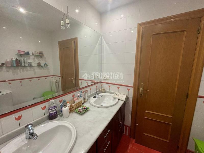 Foto 9f6bb1eb-9b73-43b5-b275-8830a5837e3e. Casa pareada casa en venta en Alcantarilla - La Glorieta Jaén