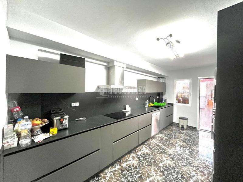 Foto 3adb41fe-f484-40ef-8ae4-120ef6d7fec2. Casa pareada casa en venta en Puente Tablas - Puente Nuevo - Cerro Molina Jaén