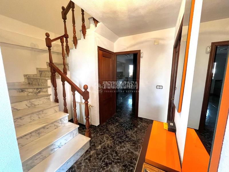 Foto 8d802dc5-01e5-44e0-94e2-f7cdc5fc52f5. Casa pareada casa en venta en Puente Tablas - Puente Nuevo - Cerro Molina Jaén